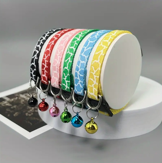 Collier réglable avec boucle de sécurité pour chat taille unique Collier réglable avec boucle de sécurité pour chat taille unique