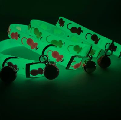 COLLIER LUMINEUX EN FORME DE CLOCHE