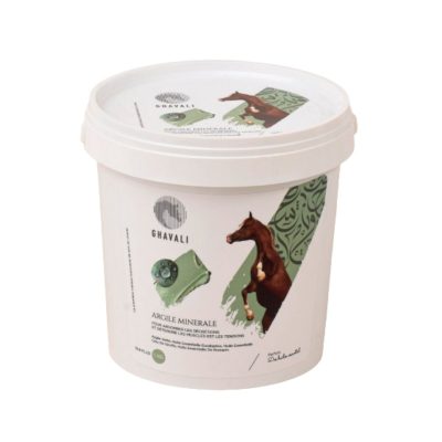 Argile minerale pour cheval a la base d'Argile Verte, Huile Essentielle Eucalyptus, Huile Essentielle Clou De Girofle, Huile Essentielle De Romarin